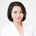小柳 衣吏子 先生