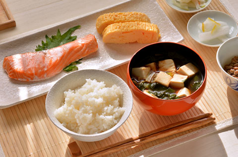 食生活の乱れ